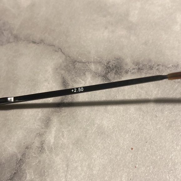 HANDMADE - Picture 11 of 15